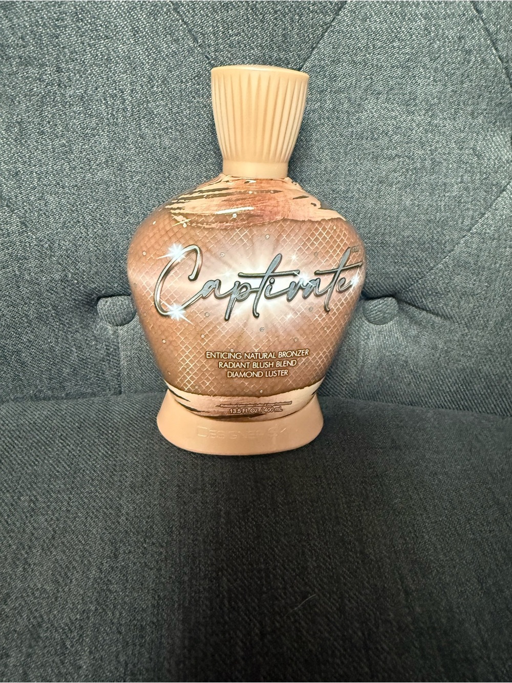 Captivante Bronze Bottle - Peachy Bronze